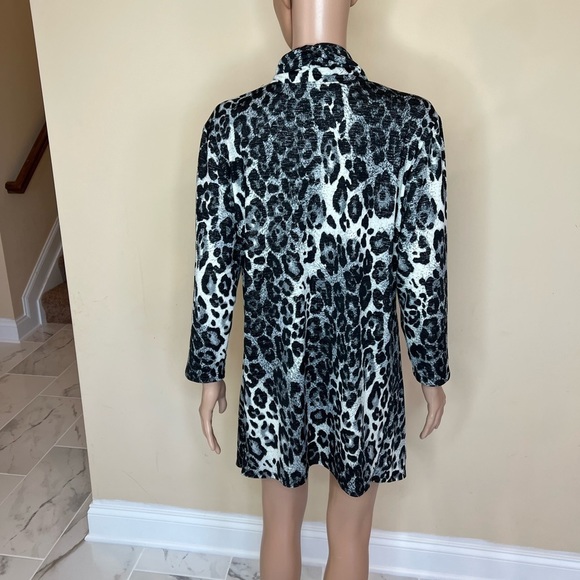 𝅺Rod & Ali tunic top - Picture 5 of 9